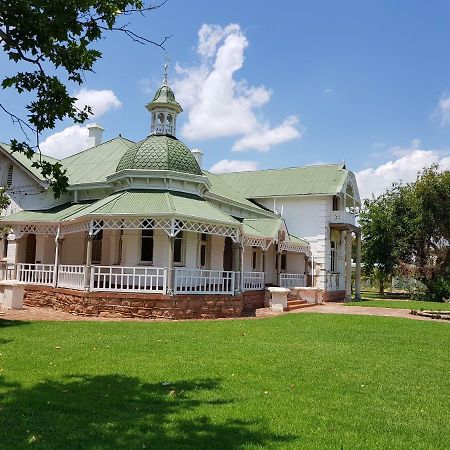 קלרקסדורפ The Fountain Villa מראה חיצוני תמונה